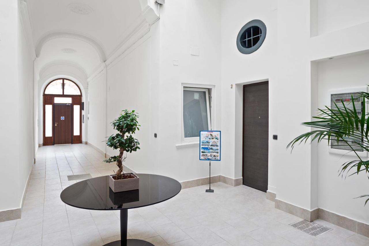 San Nicola Bilocali Vgm Apartment Bari Exterior photo